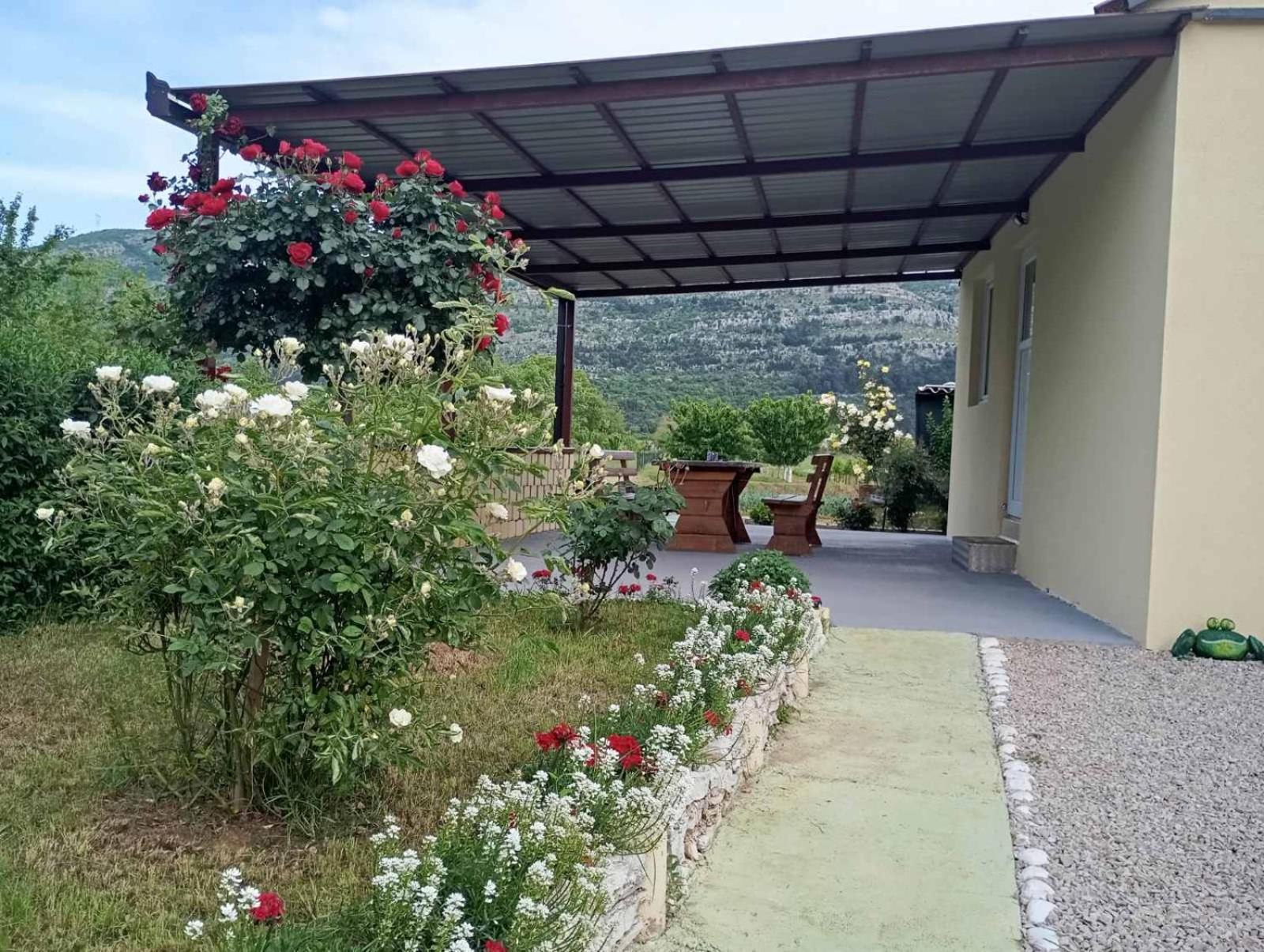 Villa Smjestaj Dada Trebinje Esterno foto